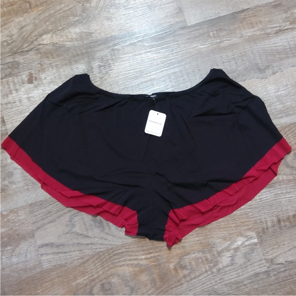 NWT Free People Layered Up Mesh Shorts Black and Red. Size Large